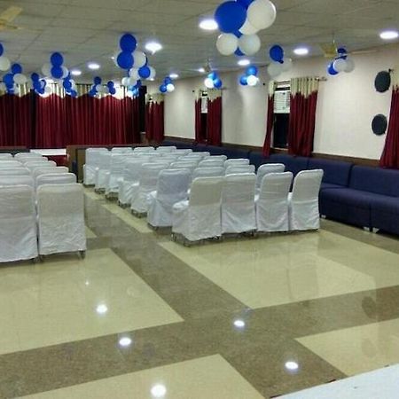 Hotel Sukh Sagar Gwalior Luaran gambar